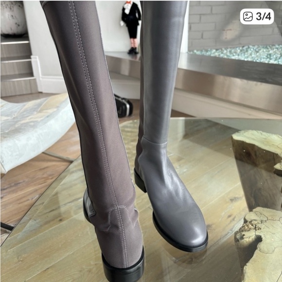 STUART WEITZMAN BOOTS - Picture 3 of 5